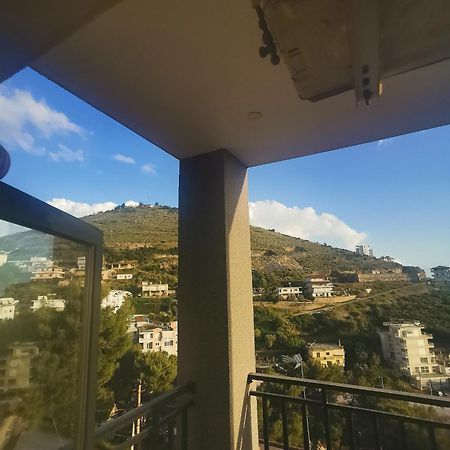Davids Apartments Sarande Bagian luar foto