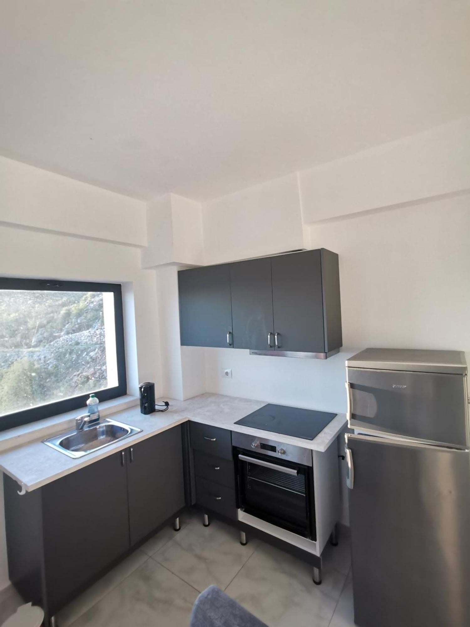 Davids Apartments Sarande Bagian luar foto