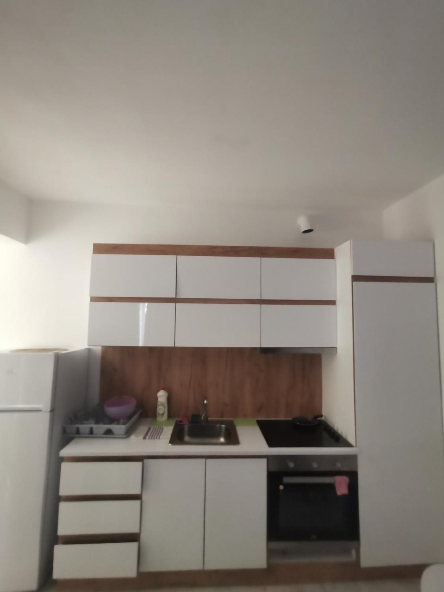 Davids Apartments Sarande Bagian luar foto