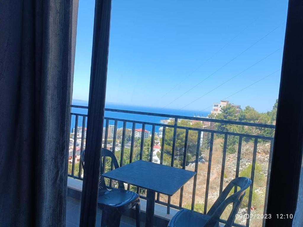 Davids Apartments Sarande Bagian luar foto